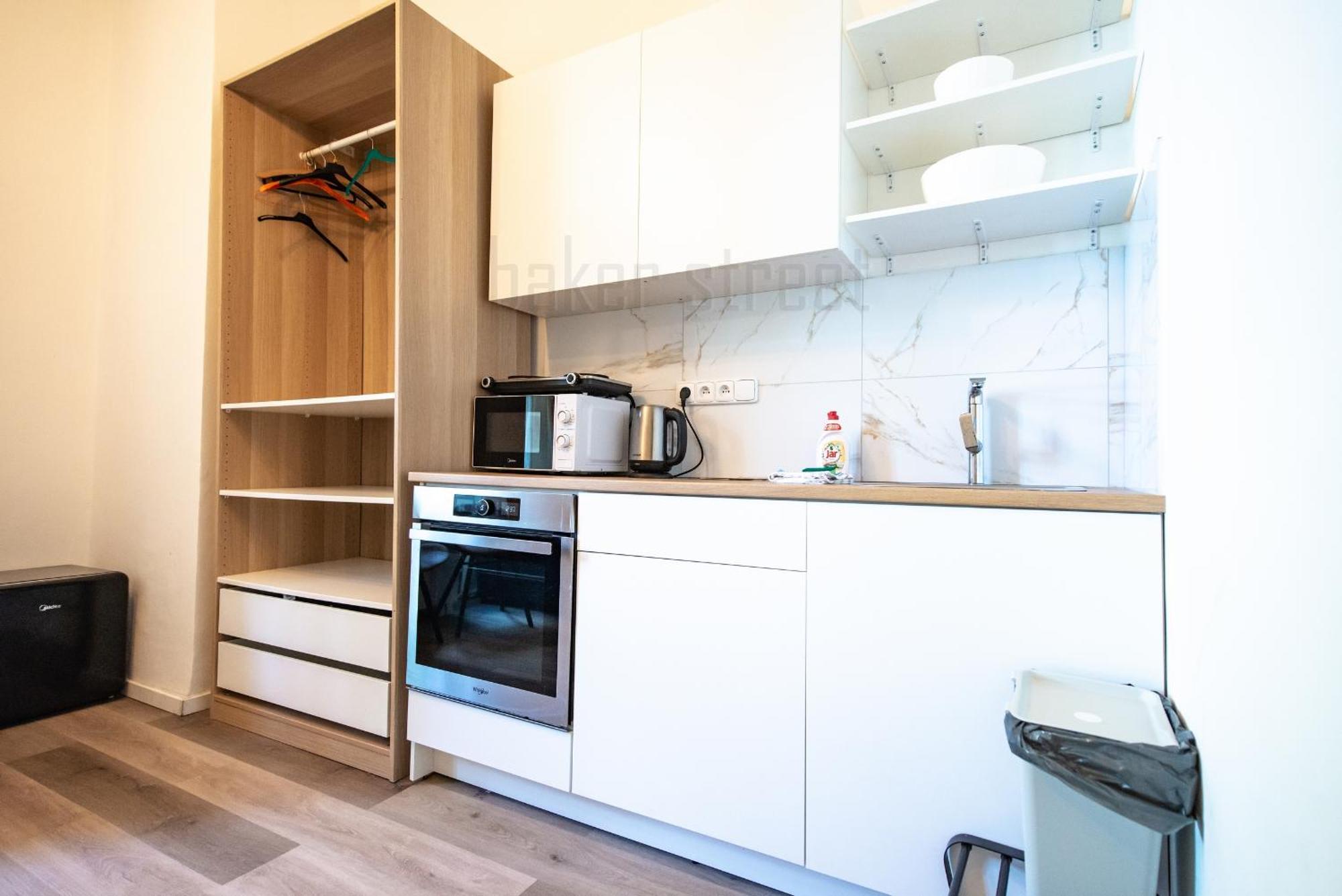 Storey Apartment Close To Metro Palmovka Praga Exterior foto